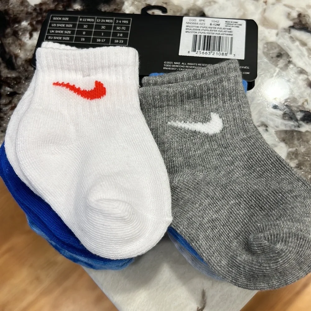 Brand new Nike 6 pack 6-12 months ankle socks